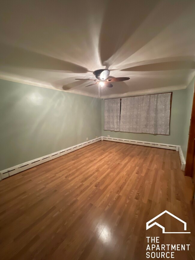 5143 S Rockwell St in Chicago, IL - Foto de edificio - Building Photo