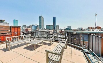 416 Marlborough St, Unit 104 in Boston, MA - Building Photo - Building Photo