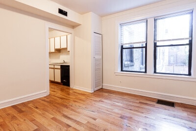 3912 N Janssen Ave, Unit 2