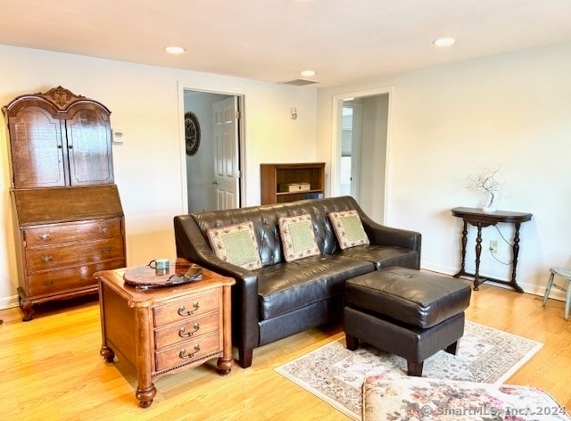 59 Williams Ave in Stonington, CT - Building Photo - Building Photo