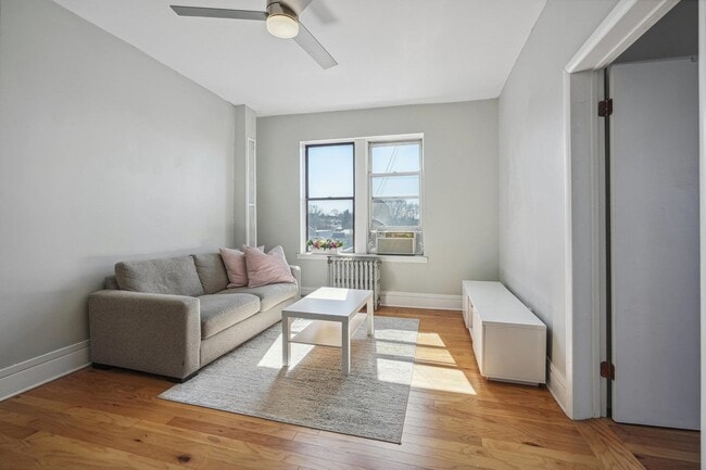 277 Harrison Ave in Jersey City, NJ - Building Photo - Building Photo