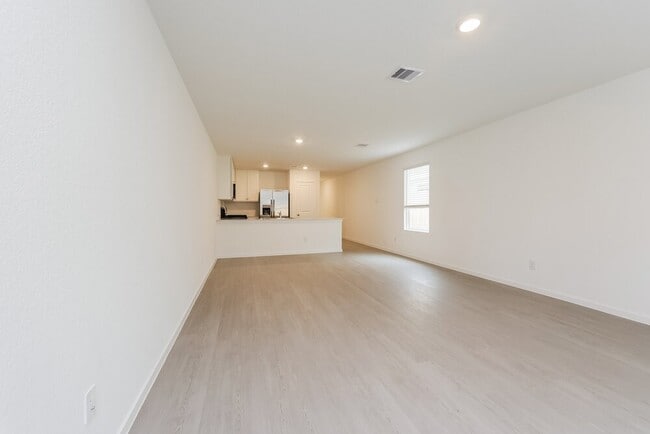 property at 1527 Crowson Rdg