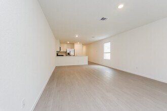 1527 Crowson Rdg in Conroe, TX - Building Photo - Building Photo