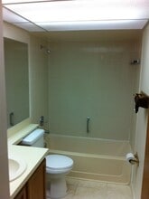 6742 Periwinkle Dr in Jacksonville, FL - Building Photo - Building Photo