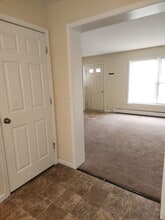 245 Elizabeth St Ext in Norwich, CT - Building Photo - Building Photo