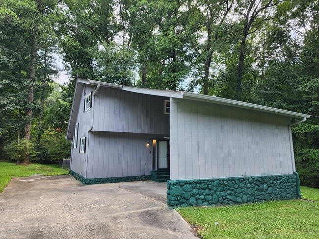 3730 Las Olas Dr in College Park, GA - Building Photo - Building Photo