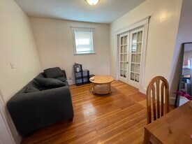 90 Browne St, Unit 2 in Brookline, MA - Building Photo