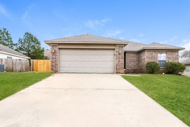 2995 Wild Berry Dr