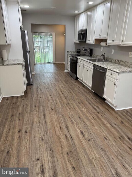 5869 Suitland Rd in Hillcrest Heights, MD - Building Photo