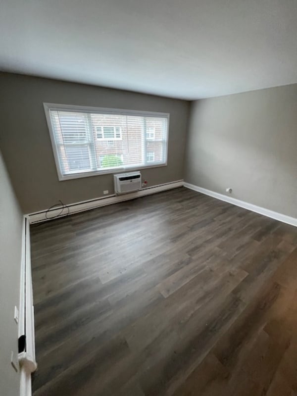 21 N Dryden Pl in Arlington Heights, IL - Building Photo - Building Photo