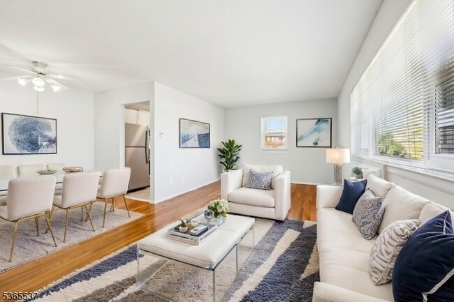 property at 38 Dobrin Ct