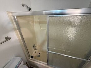 8183 Cedar Glen Dr in Charlotte, NC - Building Photo - Building Photo