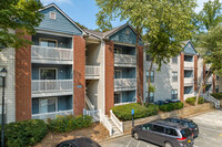 Clairmont Reserve in Decatur, GA - Foto de edificio - Building Photo