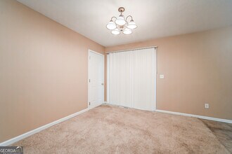 4668 Tradewinds Ct in Douglasville, GA - Building Photo - Building Photo