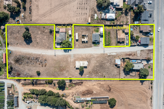 270 Carpenteria Rd in Aromas, CA - Building Photo - Building Photo