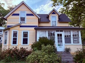 603 S Batavia Ave in Batavia, IL - Building Photo - Building Photo