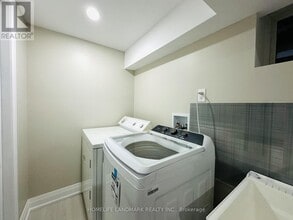 38 Howarth Ave in Toronto, ON - Building Photo - Building Photo