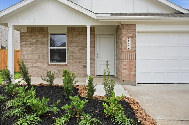 2327 Still Bend Ln in League City, TX - Building Photo - Building Photo