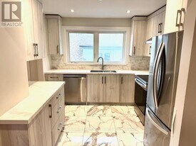 25 Donald Ave in Toronto, ON - Building Photo