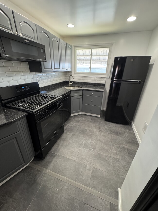 302 Prospect St, Unit 302 prospect