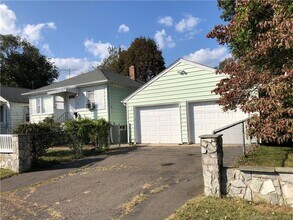 186 Marigold Ave in Bridgeport, CT - Building Photo - Building Photo