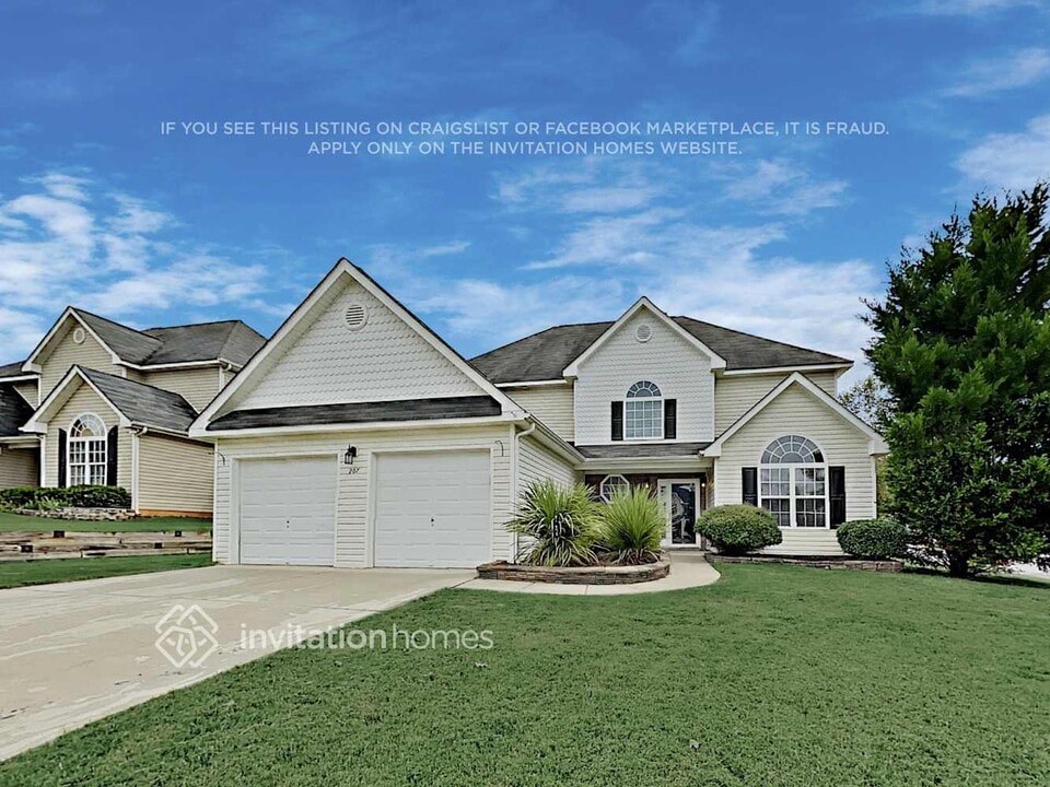 207 Scanlon Rd in Mooresville, NC - Building Photo