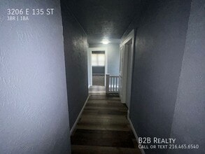 3206 E 135th St in Cleveland, OH - Building Photo - Building Photo