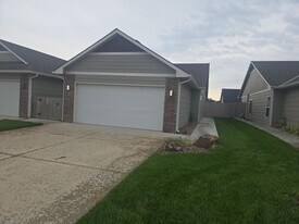 12111-12113 W Cora St in Wichita, KS - Building Photo