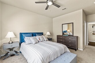 Reserve at Long Point in Hattiesburg, MS - Foto de edificio - Building Photo