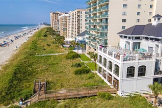 5750 Oyster Catcher Dr in North Myrtle Beach, SC - Building Photo - Building Photo