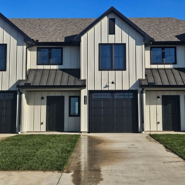 property at 363 SE 70 Rd