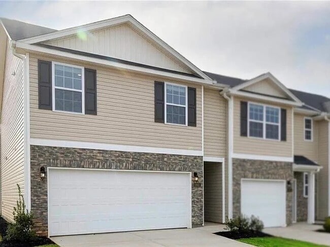 property at 1412 Maltese Ln