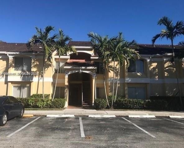 2371 NW 33rd St, Unit 711 in Oakland Park, FL - Foto de edificio - Building Photo