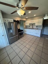328 W Hollis Ln in Fort Wayne, IN - Building Photo - Building Photo