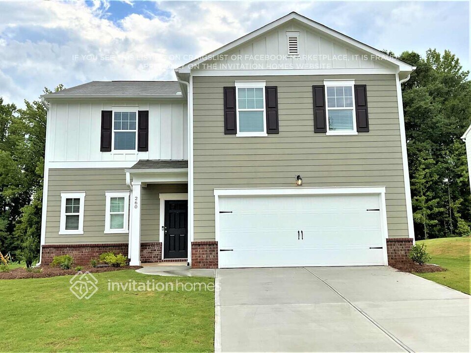 260 Colbury St in Villa Rica, GA - Building Photo
