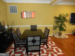 25838 Norrington Square in Chantilly, VA - Building Photo - Building Photo