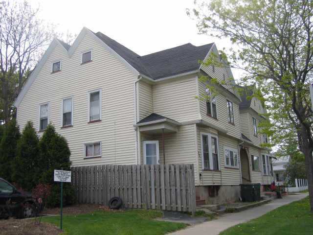 77-79 Glenwood Ave in Rochester, NY - Foto de edificio