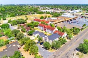 Colonial Square Multifamily/Retail Community Apartments