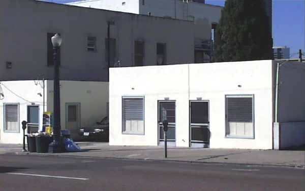 630-638 1/2 8th Ave in San Diego, CA - Foto de edificio - Building Photo