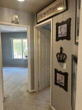 10W Borden Rd in San Marcos, CA - Foto de edificio - Building Photo