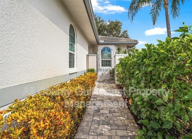 5675 Long Common Cir in Sarasota, FL - Building Photo - Building Photo