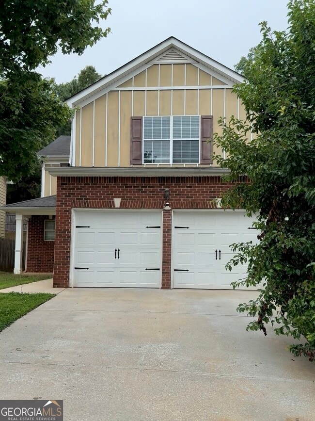 property at 125 Emporia Loop