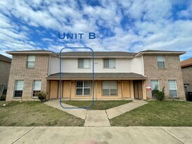 4411 Jeff Scott Dr, Unit # B in Killeen, TX - Building Photo