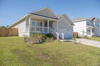 10629 Davenport Lp in Bellview, FL - Building Photo - Building Photo