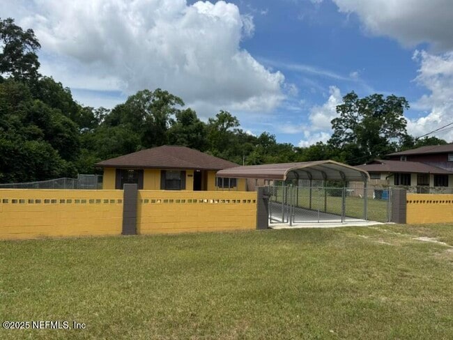 3922 Ribault River Ln in Jacksonville, FL - Building Photo - Building Photo