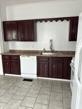 83 Laburnam Cres, Unit 1-Lower in Rochester, NY - Building Photo - Building Photo