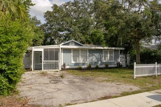 1579 S Washington Ave in Clearwater, FL - Building Photo - Building Photo