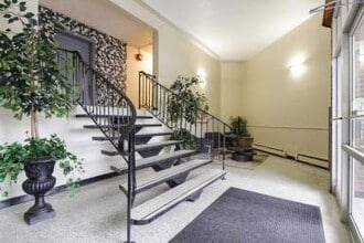 Olympia Court Apartments in Cambridge, ON - Building Photo - Building Photo