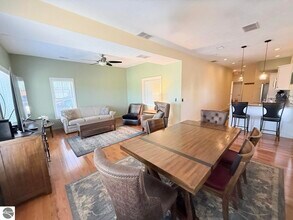 201 River St in Elk Rapids, MI - Building Photo - Building Photo