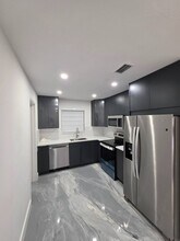 18730 NW 29th Pl in Miami Gardens, FL - Building Photo - Building Photo